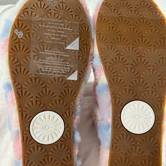 “NEW” UGG Fluff Slippers/Slides Pastel 💕Size 10 - Picture 6 of 11
